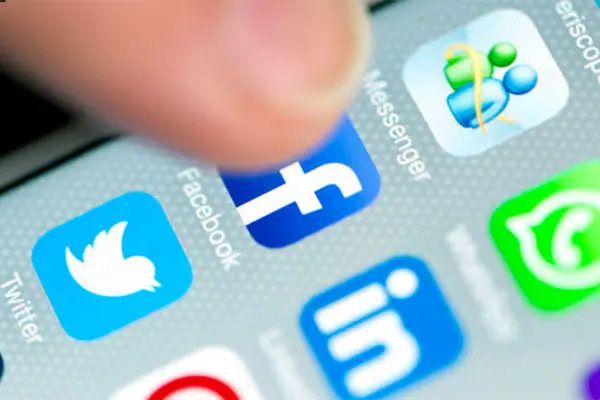 Facebook Testing New Options